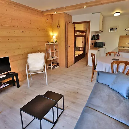 4 Pers. Au Grand-bornand, Centre Du Village Appartement *